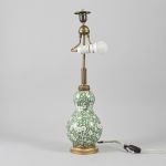 1219 1470 TABLE LAMP
